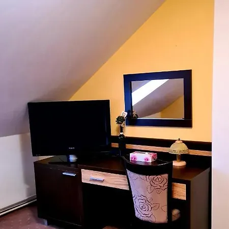 Мини-отель Cierny Orol Рожнява