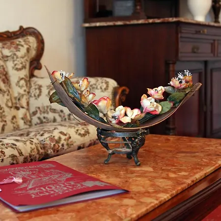 Cierny Orol Мини-отель 3*